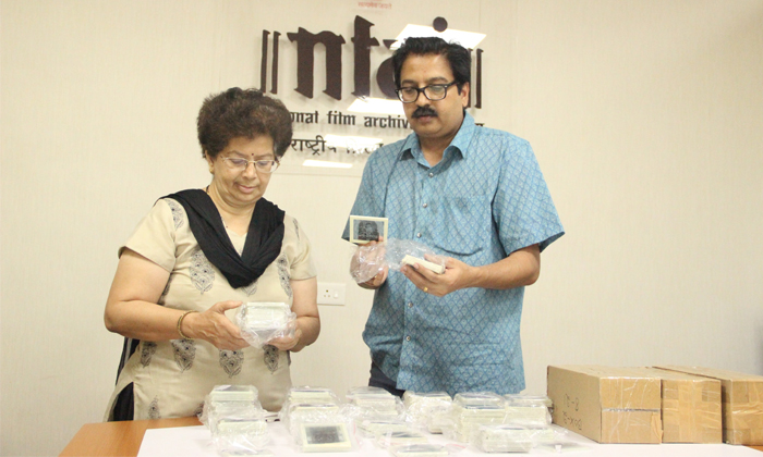  Nfai Aquires 450 Glass Slides Of Old Tollywood Movies,  Memories, Films, Film In-TeluguStop.com