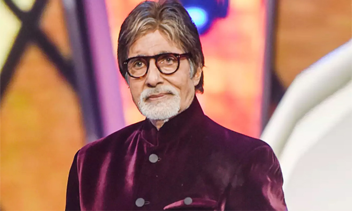  Who Warned Megastar Amitab Bacchan Coming To Home, Amitab Bachchan, Warned, Comi-TeluguStop.com