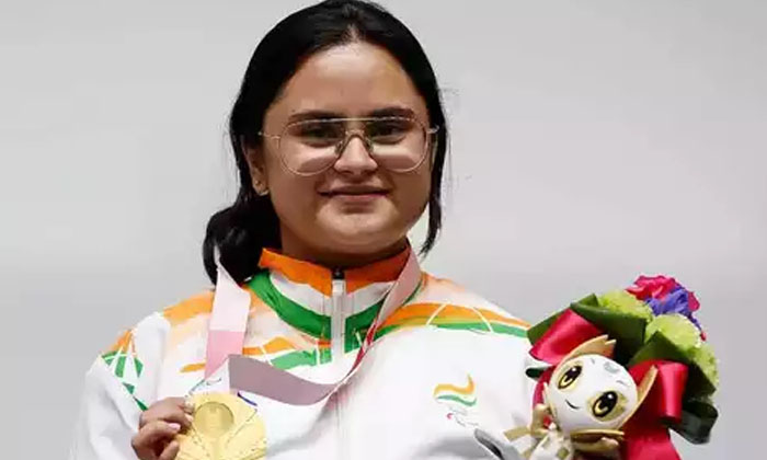  Gold Medal For India In Paralympics Avani Lekhara, Paralympics , Avani Lekhara ,-TeluguStop.com