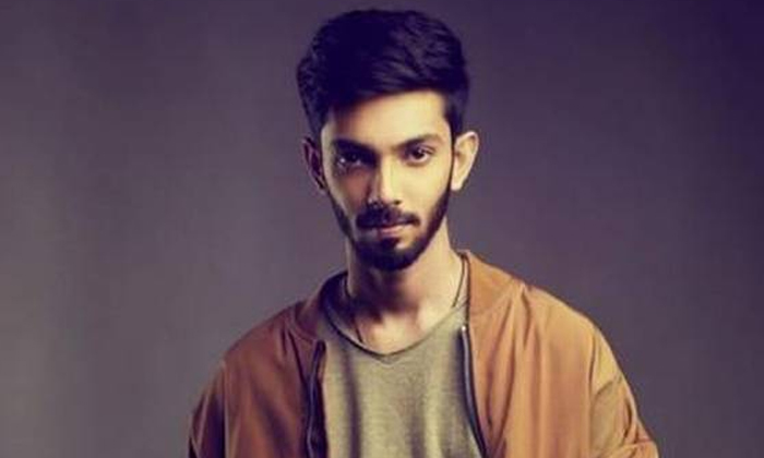  Kollywood Music Director Anirudh Love Affair With Singer Gossips Viral, Love Af-TeluguStop.com