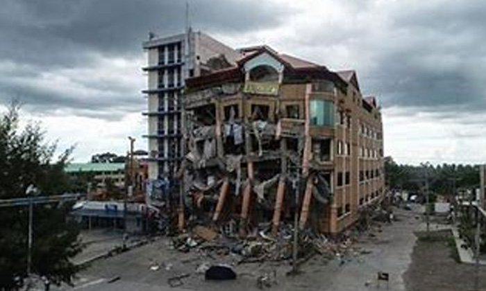  Massive Earthquake, Tsunami Alert Issued In Philippines America, Philippine Eart-TeluguStop.com
