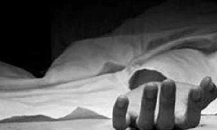  Parents Commit Suicide In Vanasthalipuram, Hyderabad Vanasthalipuram, Hyderabad,-TeluguStop.com