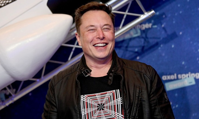  Elon Musk Plans To Put Billboards In Space And People Want To Shoot Them At The-TeluguStop.com