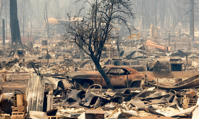  Town Burns To Ashes In Raging Northern California Wildfire ,  California , Fores-TeluguStop.com