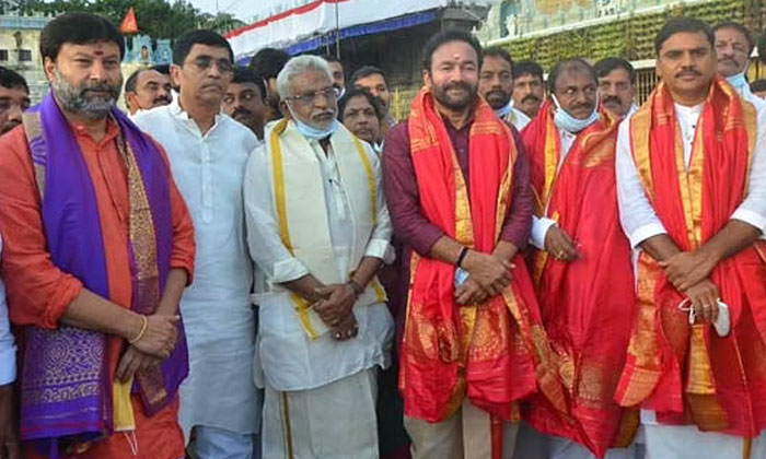  Union Minister Kishan Reddy In Tirumala Tirupati Kishan Reddy,  Tirumala Tirupat-TeluguStop.com