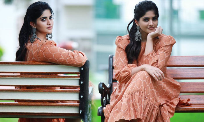 Tollywood Actress Megha Akash Looks Pretty In This Pictures Event Tollywood Actress Megha Akash Looks Pretty In This Pic High Resolution Photo