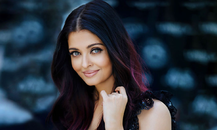  Why Aishwarya Rai Left From Aparichithudu Movie, Tollywood , Bollywood , Aishwar-TeluguStop.com