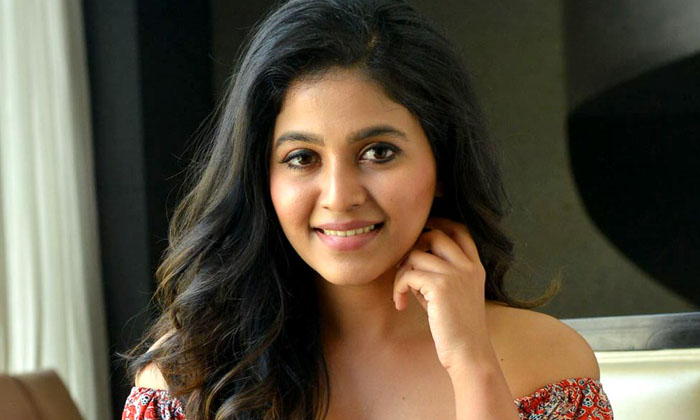  Nayattu Telugu Remake Anjali Got Lukcy Chance, Allu Aravind , Allu Arjun . Anjal-TeluguStop.com