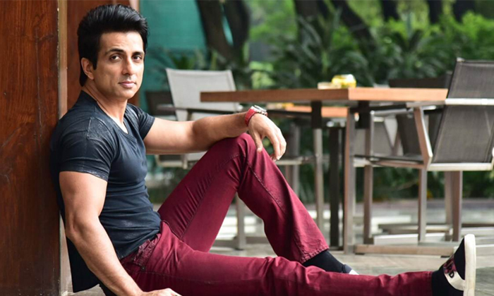  Real Hero Sonusood Interesting Comments About Netizen Question, One Crore, Congr-TeluguStop.com