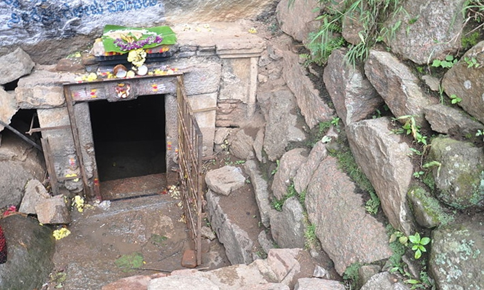  Shivaganga Temple Where Maha Shiva Gives Thirtha Himself, Lord Shiva, Temple, Ka-TeluguStop.com