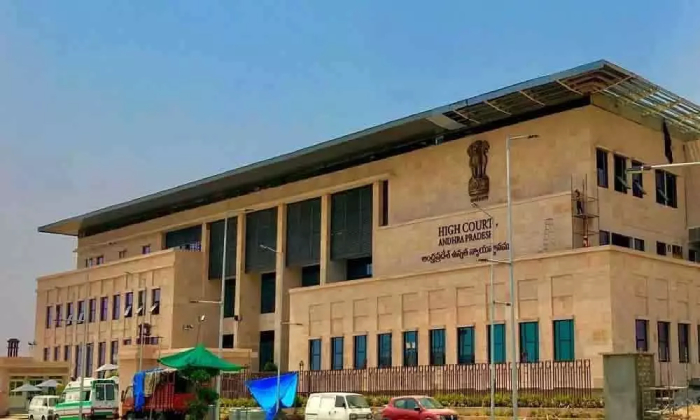  Ap High Court Allows Counting Of Parishad Poll Votes-TeluguStop.com