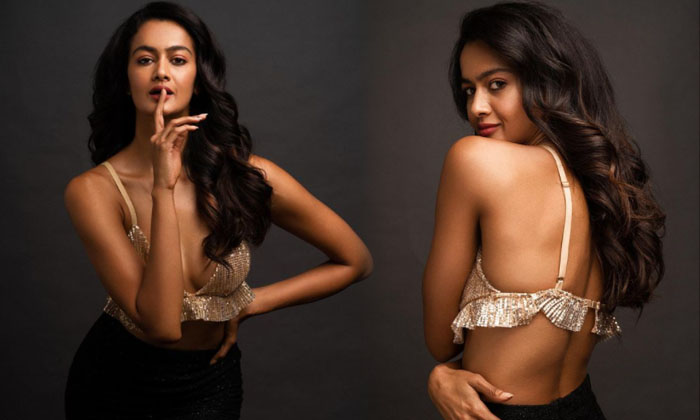 Actress Shubra Aiyappa Looks Flawless In This Pictures-telugu Actress Photos Actress Shubra Aiyappa Looks Flawless In Th High Resolution Photo