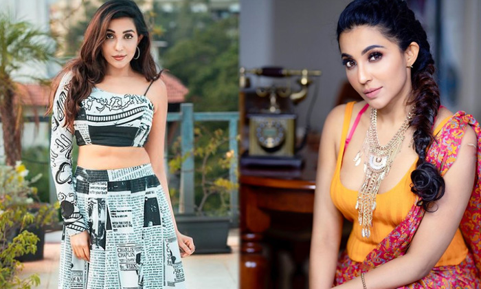 Bollywood Actress Parvati Nair Dazzles In This Pictures - Actressparvati Parvatinair Parvati Nair High Resolution Photo