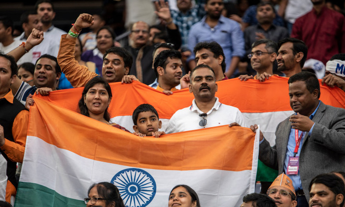  Latest Us Census Figures Testament To Vital Role Of Indian Americans In Country-TeluguStop.com