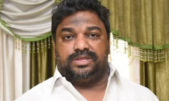  He Makes Eight Films In A Year From Office Boy To Producer Kumar Kumar, Movie Ne-TeluguStop.com