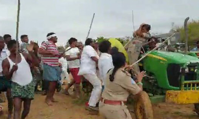  Tribal Podu Land Issue Turn Violent In Telangana, Telangana, Podu Lands,tribal,-TeluguStop.com