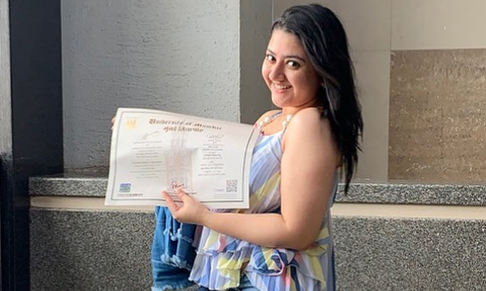  Telugu Actress Shriya Sharma Completed Degree In Law-TeluguStop.com