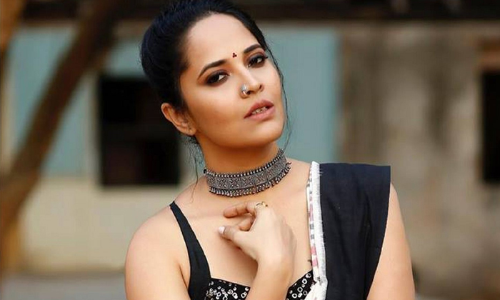  Anchor Anasuya Bharadwaj About Terrace Love Story,  Telugu Anchor,  Anasuya Bhar-TeluguStop.com