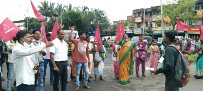  Bharat Bandh Peaceful In Maharashtra, Evokes Mixed Response-TeluguStop.com