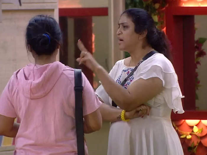  Biggboss 5 Umadevi Fight With Housemates , Big Boss 5, Big Boss Telugu , Big Bos-TeluguStop.com