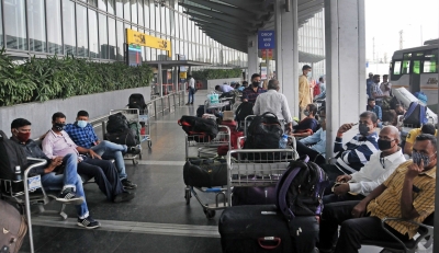  India’s Domestic Air Passenger Traffic Rises In August-TeluguStop.com