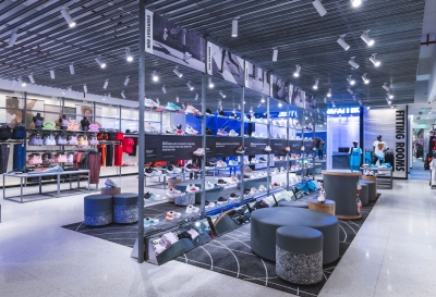  Inside Nike’s New Store-TeluguStop.com