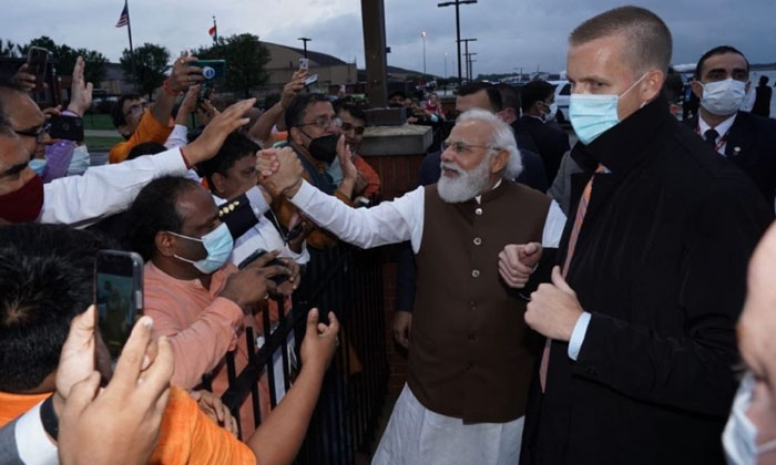  Modi Arrives In India Safely After Three-day Us Tour Modi,  Us Tour Us Tour Modi-TeluguStop.com