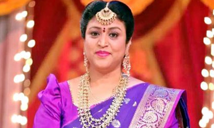  I Am A Brahmin So I Did-not Get The Right Opportunities Says Bigg Boss Umadevi B-TeluguStop.com