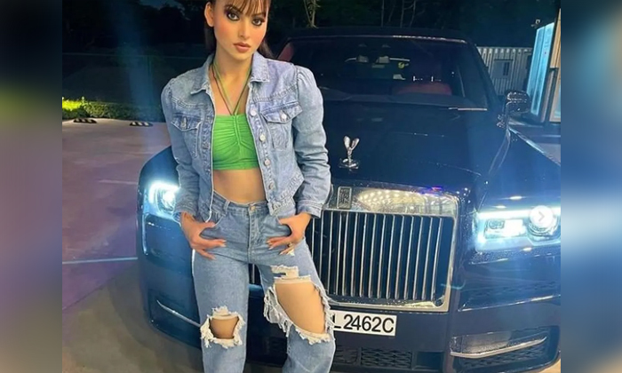 Telugu Bollywood, Denim Jacket, Sense, Offers, Netizens, Ripped Jeans, Urvashi R