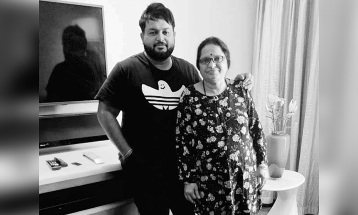  S Thaman Reveal The Secret Of His Mother Singing Details, Interesting Comments,-TeluguStop.com