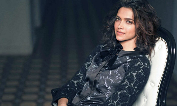  Why Deepika Padukone Wants To Die, Deepika Padukone ,  Wants To Die ,  Bollywood-TeluguStop.com