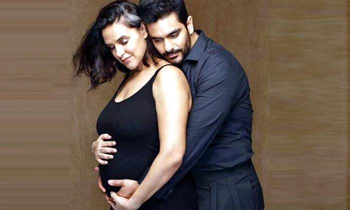  Angad Bedi, Neha Dhupia,pregnancy, Bollywood,latest News Viral Social Media-TeluguStop.com