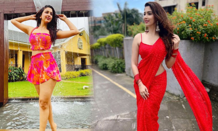 Bollywood Actress Eshanya Maheshwari Flaunts Boss Lady Vibes In This Pictures-telugu Actress Photos Bollywood Actress Es High Resolution Photo