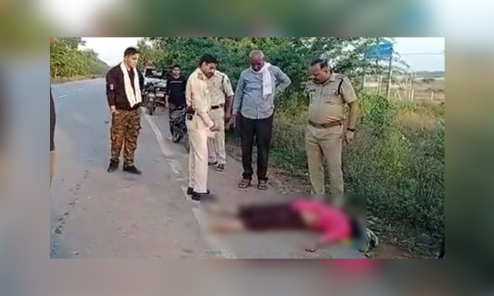  Couple Who Killed A Prostitute For Children Details, Murder, Prostitute, Madhya-TeluguStop.com