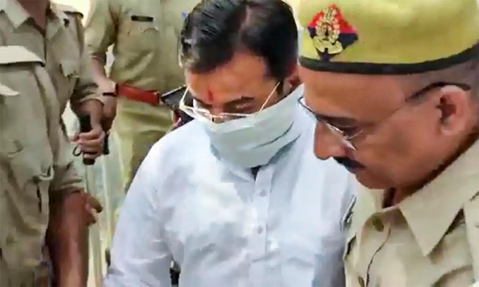  Lakhimpur Kheri Violence Case: Ashish Mishra Arrested, Remains In Judicial Custo-TeluguStop.com