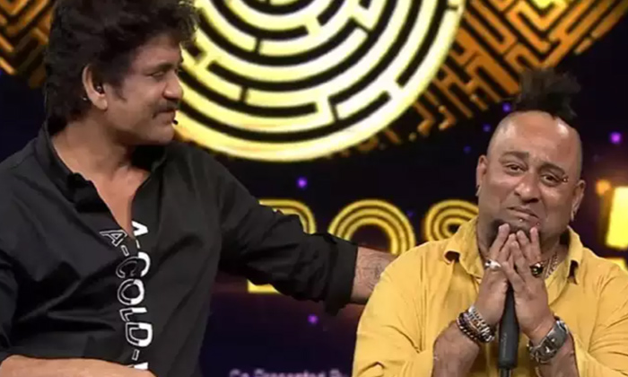 Telugu Anchor Ravi, Bigg Boss, Lobo, Lobo Secret, Nagarjuna, Ravi, Telugubigg-Mo