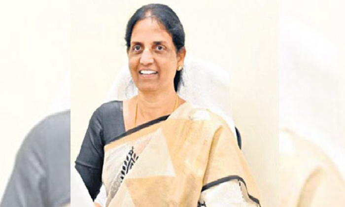  Minister Sabitha Indrareddy Inspects Venue Ahead Of Trs Plenary-TeluguStop.com