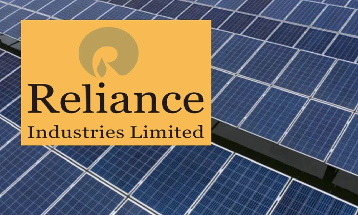  Reliance Buys Rec Solar Holdings For $771 Million-TeluguStop.com