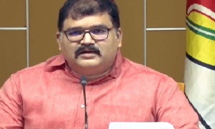  Tdp Spokesperson Pattabhi Remanded To Police Custody For 14 Days-TeluguStop.com