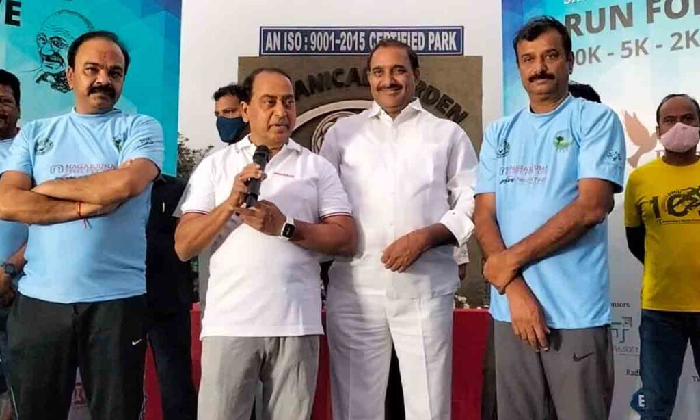  Ts Minister Indrakaran Reddy Participates In ‘run For Peace’-TeluguStop.com