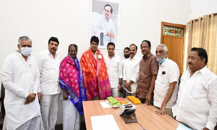  Tamil Nadu Dmk Mps Seeks Minister Ktr’s Support To Scrap Neet-TeluguStop.com