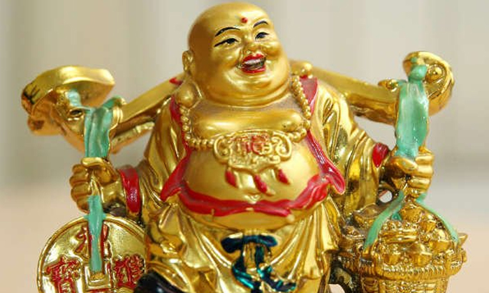  This Type Of Laughing Buddha Keeping At Home Brings Luck And Happiness, Fengshui-TeluguStop.com