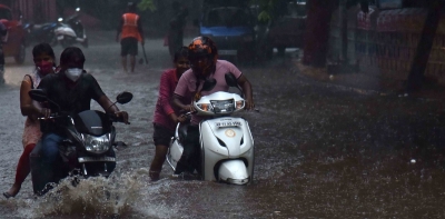  Heavy Rains In Chennai And Suburbs, Flood Alert Issued  –  Chennai | Tamil-TeluguStop.com