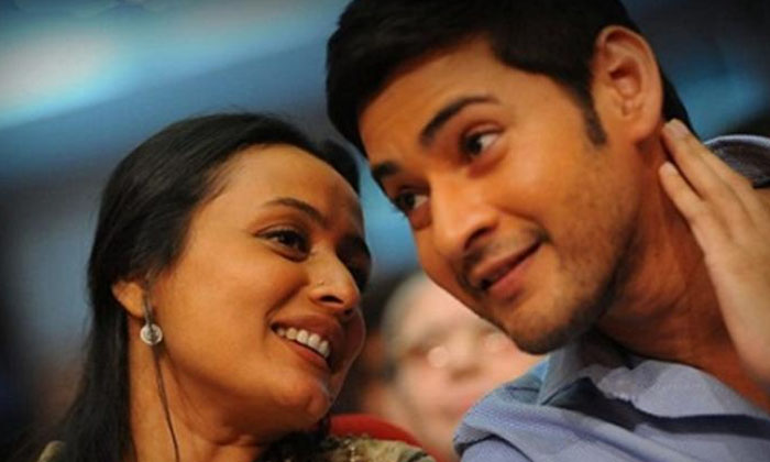  Star Hero Mahesh Babu Namrata Love Story Details Here, Namrata , Love Story ,-TeluguStop.com