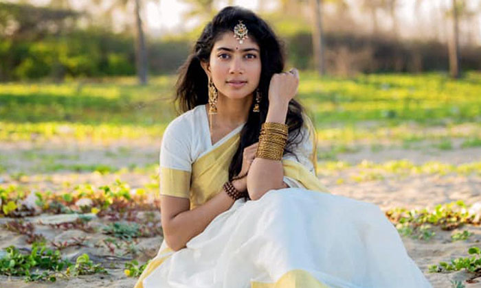  Astrologer Venuswamy Comments About Heroine Saipallavi, Astrologer , Venuswamy-TeluguStop.com