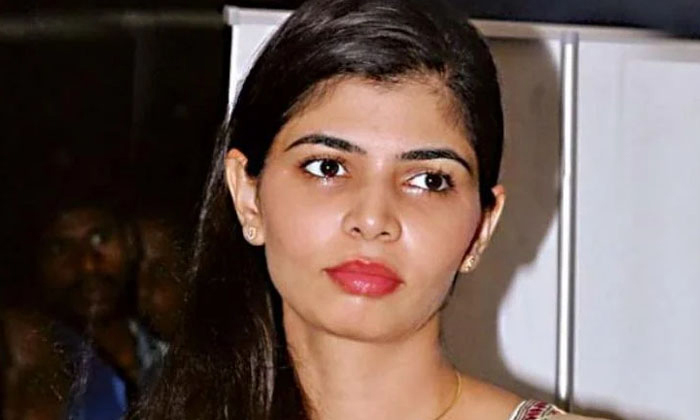 Telugu Abusive Netizen, Chinmayi, Respect, Chinmayi Angry, Chinmayihard, Telugu,