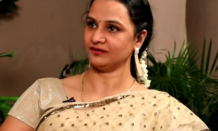  Actress Apoorva Talking About Sridevibhumika, Actress Apoorva , Sridevi,bhumika,-TeluguStop.com
