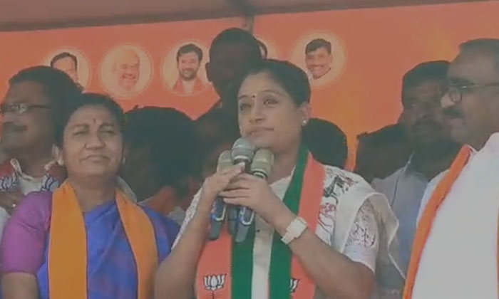  Vijayashanti Participating In The Huzurabad By-election Campaign , Vijay Shanthi-TeluguStop.com