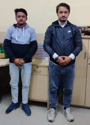  Two Nepali Nationals Were Arrested In Gurugram After Creating Fake Voter Id Card-TeluguStop.com