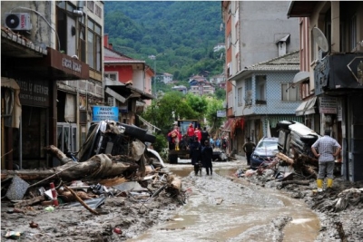  4 Killed, 19 Injured By A Storm In Istanbul, Turkey: Governor’s Office-TeluguStop.com